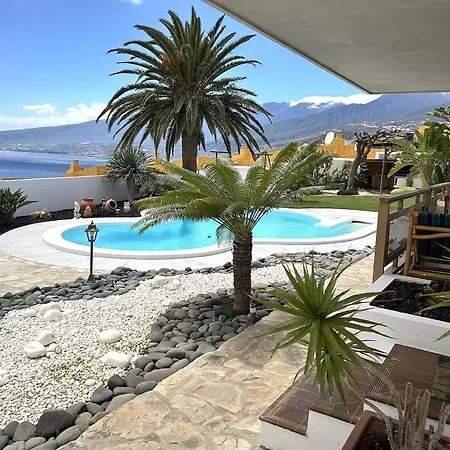 Radazul Apartment By The Water, Cleaning Included